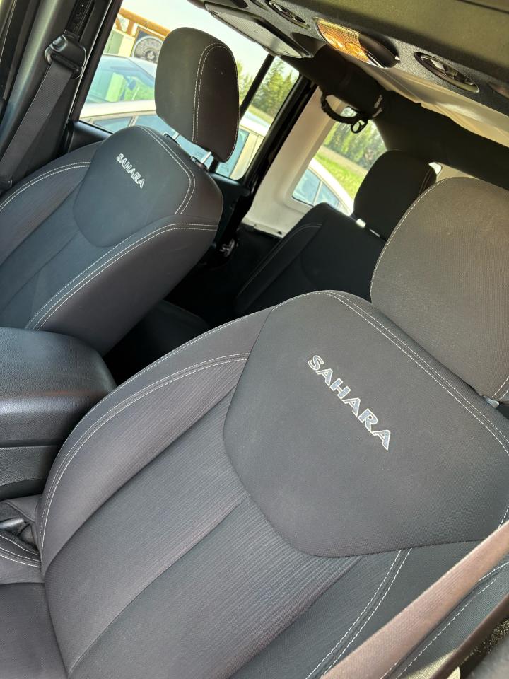 2018 Jeep Wrangler SAHARA 4X4 - Photo #15