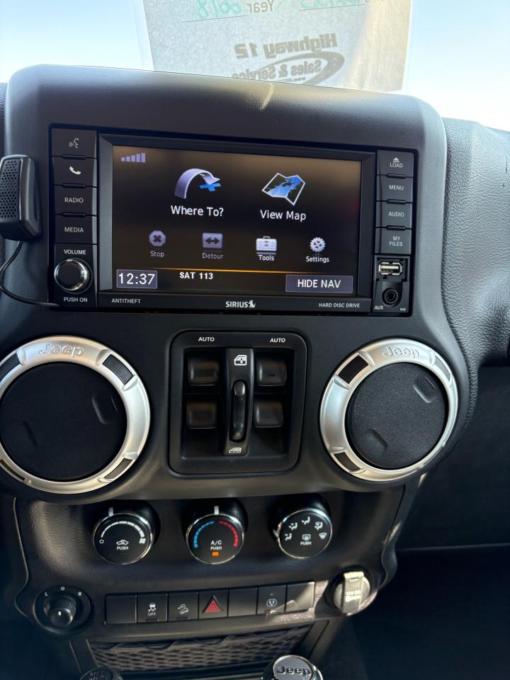 2018 Jeep Wrangler SAHARA 4X4 - Photo #13