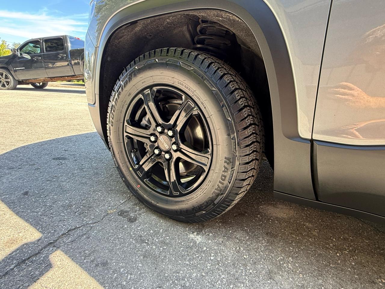 2021 GMC Acadia AT4 - Photo #19