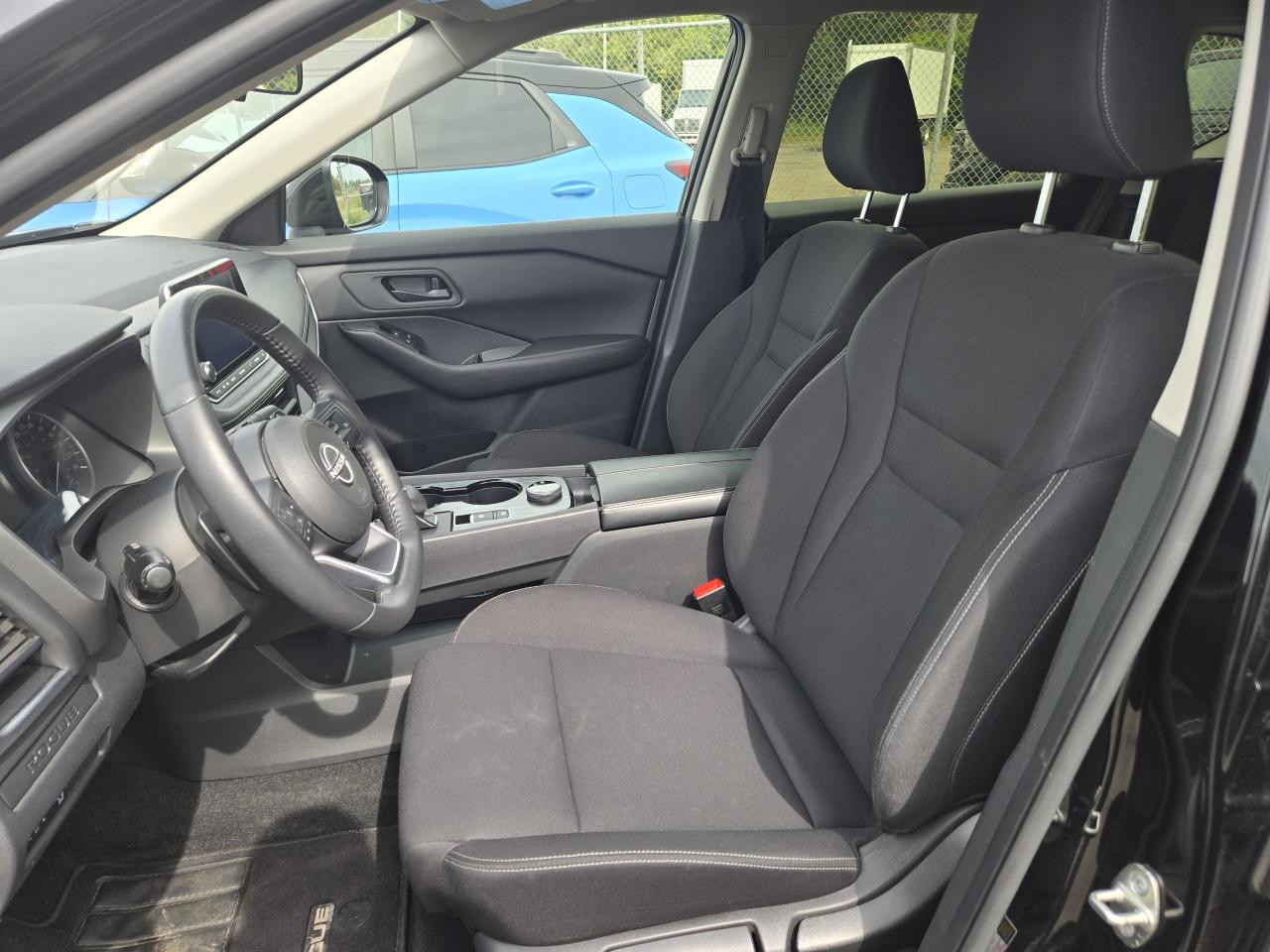 2024 Nissan Rogue S - Photo #6