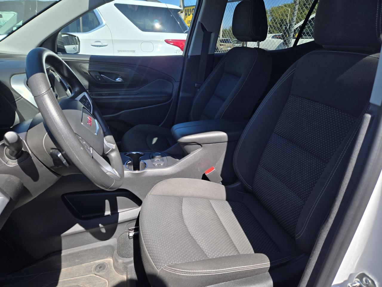 2024 GMC Terrain SLE - Photo #7