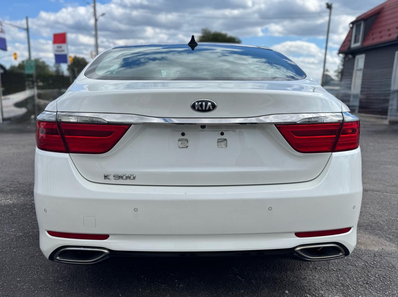 2016 Kia K900 Premium Photo3