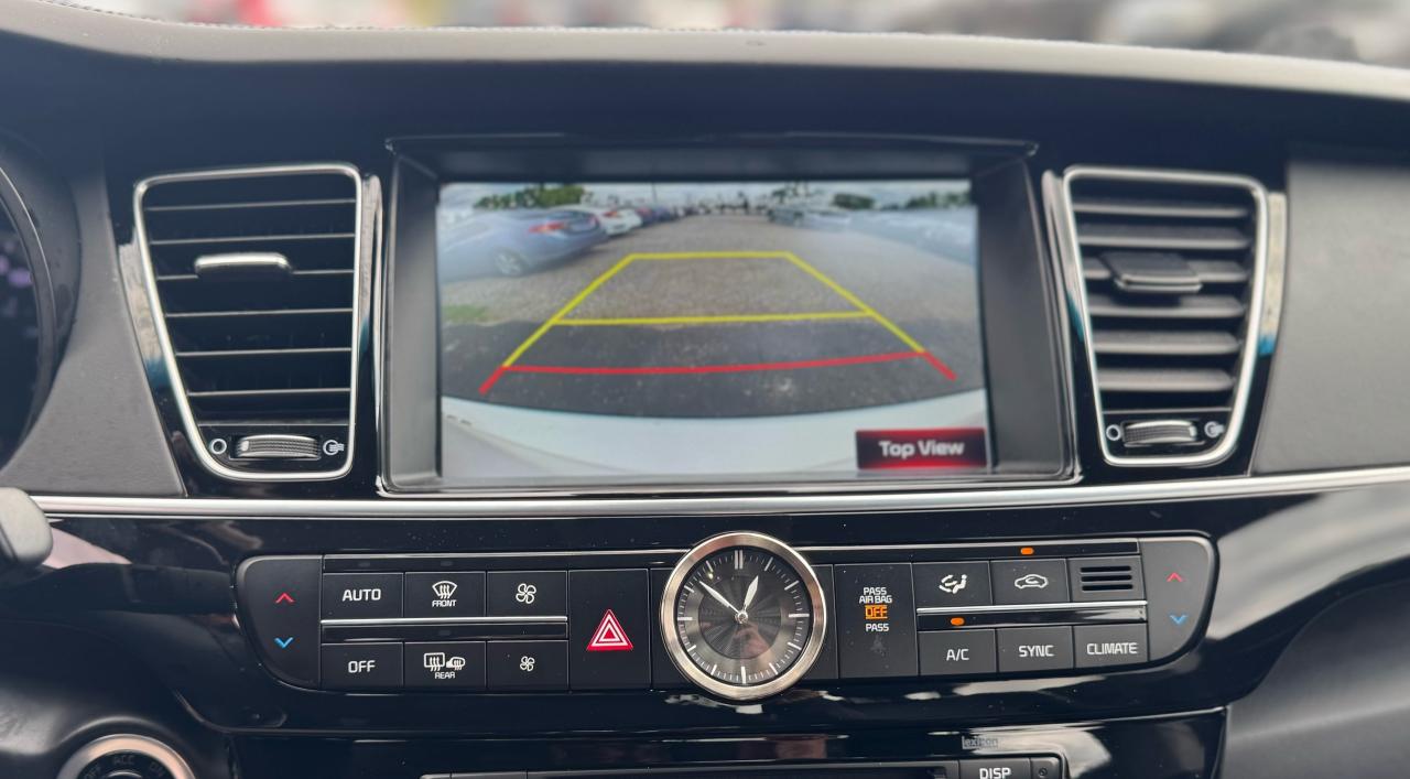 2016 Kia K900 Premium Photo