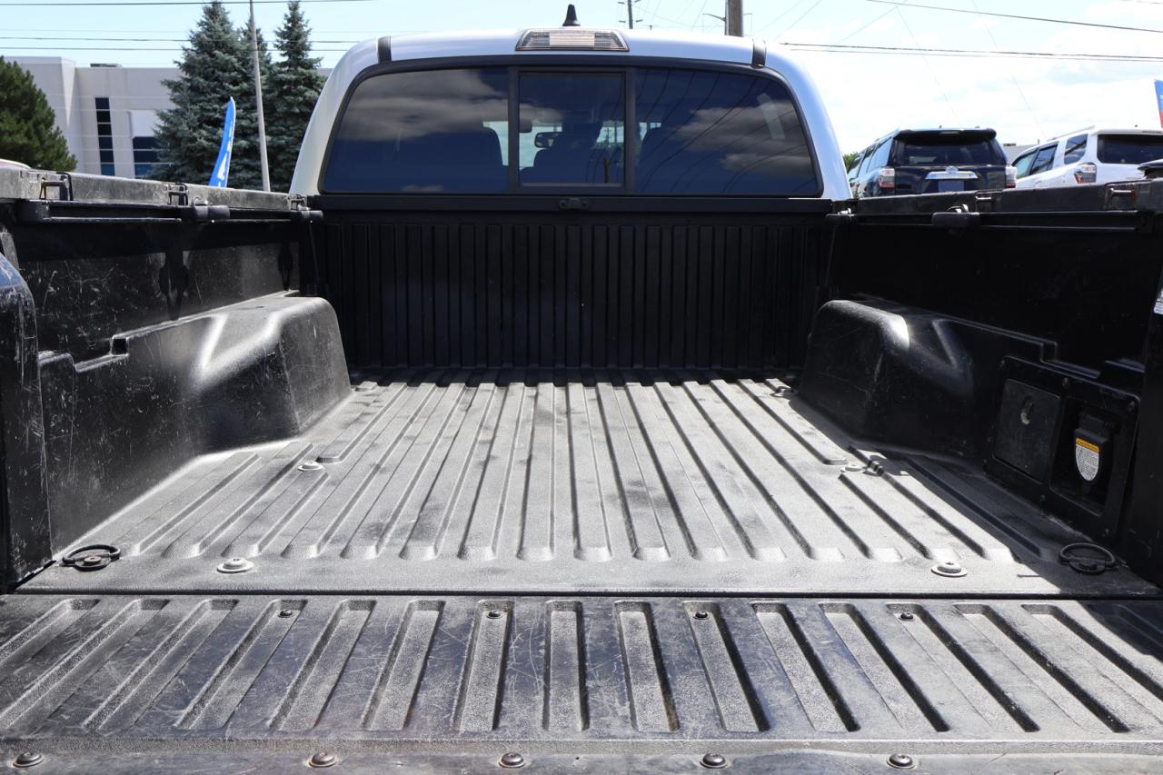 2022 Toyota Tacoma V6 SR5 CREW 4WD CERTIFIED *1 OWNER*TOYOTA MAINTAIN* CAMERA BLUETOOTH HEATED SEATS CRUISE ALLOYS - Photo #34
