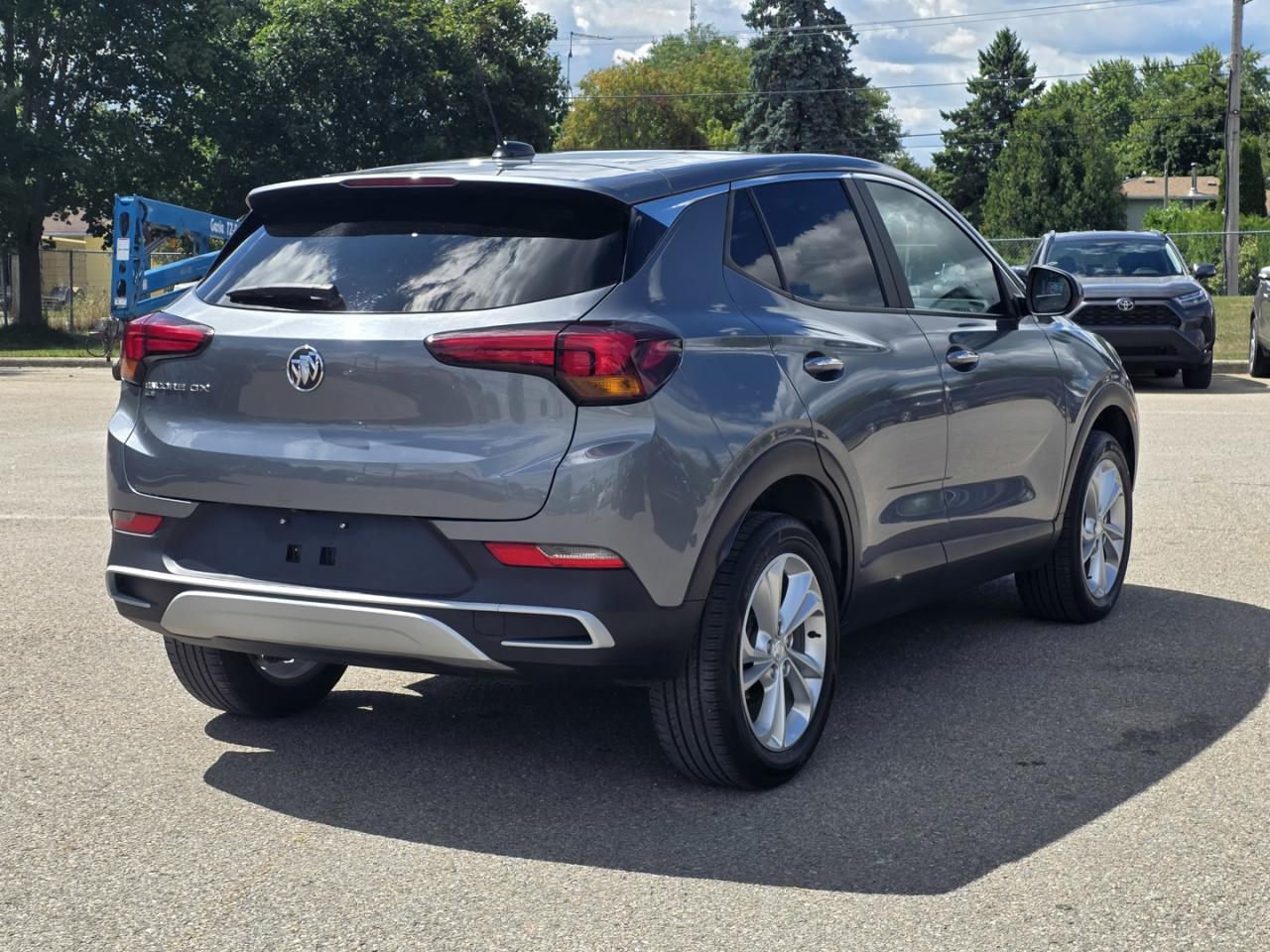2022 Buick Encore GX Preferred AWD ,1.3 L Turbo, 3cyl. - Photo #5