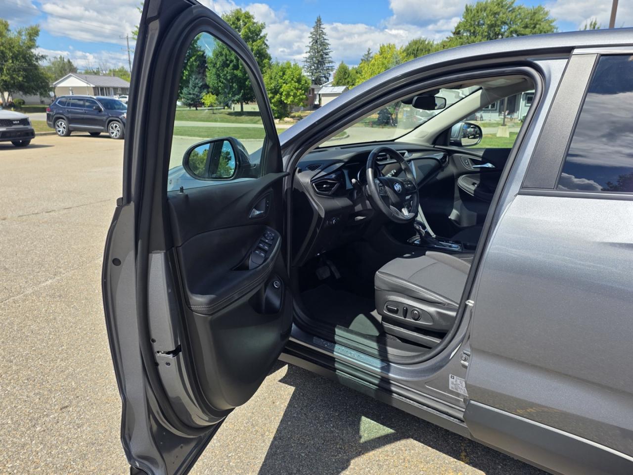 2022 Buick Encore GX Preferred AWD ,1.3 L Turbo, 3cyl. - Photo #11