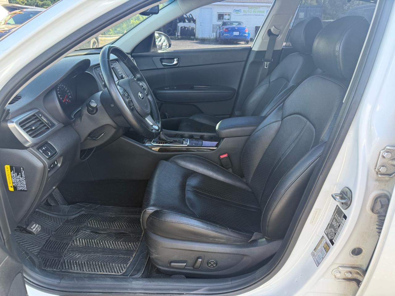 2016 Kia Optima EX Photo33