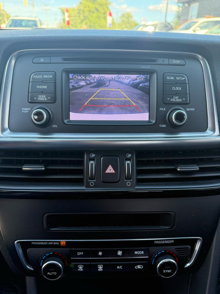 2016 Kia Optima EX Photo38