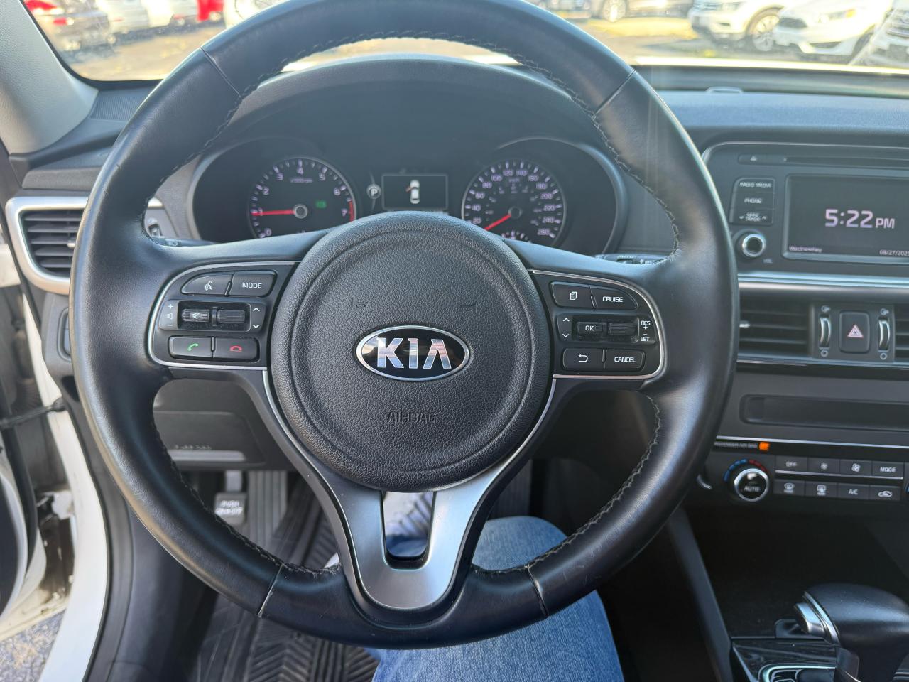2016 Kia Optima EX Photo40
