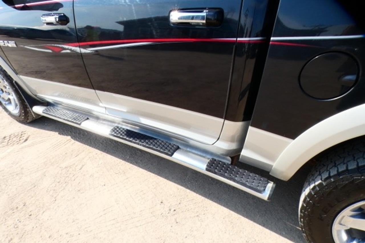 2010 Dodge Ram 1500 Laramie 4WD Crew 5.7L HEMI w/H&C L, Htd wheel - Photo #16