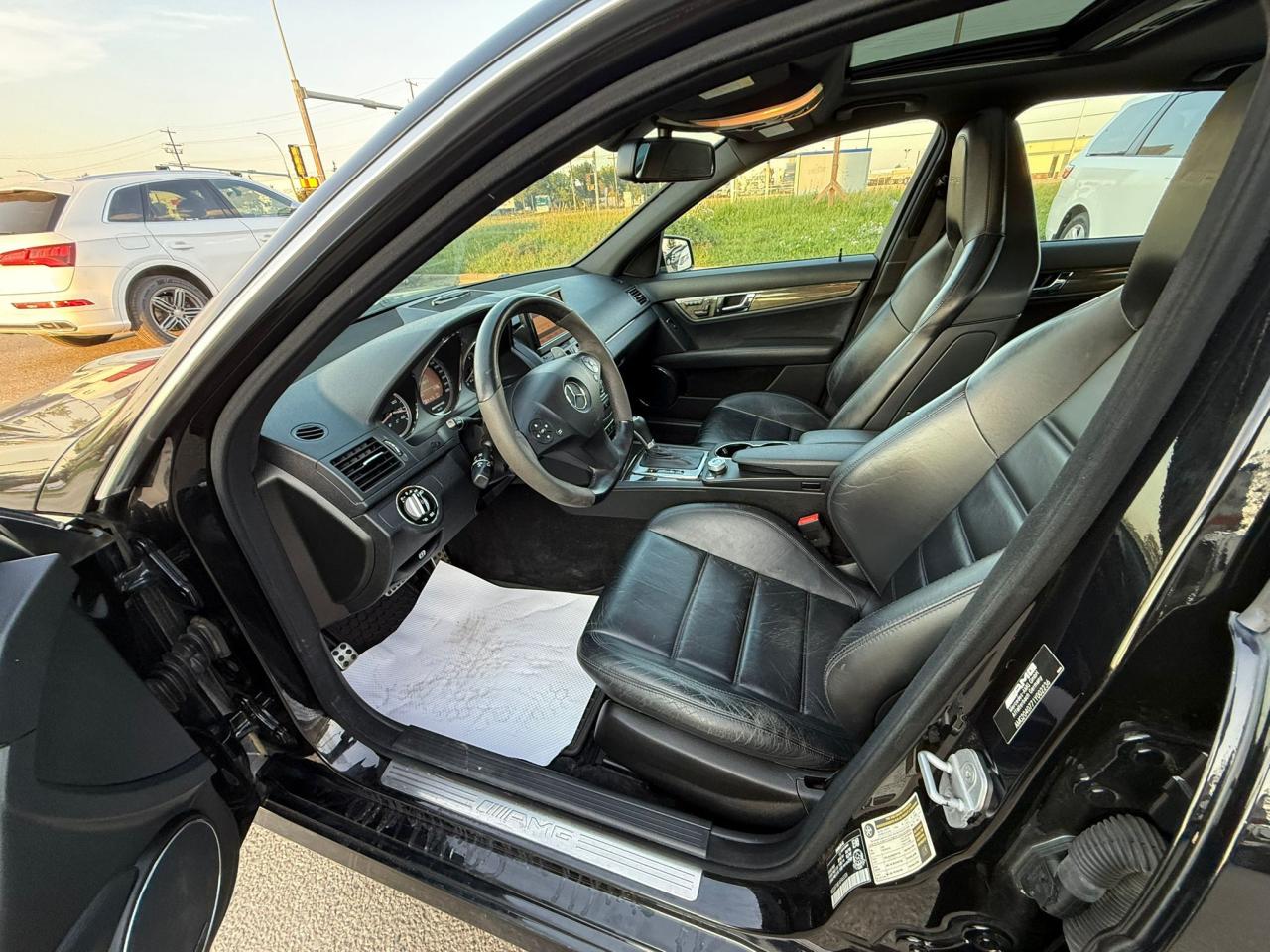 2010 Mercedes-Benz C-Class C 63 AMG | ALL CREDIT ACCEPTED!! - Photo #15