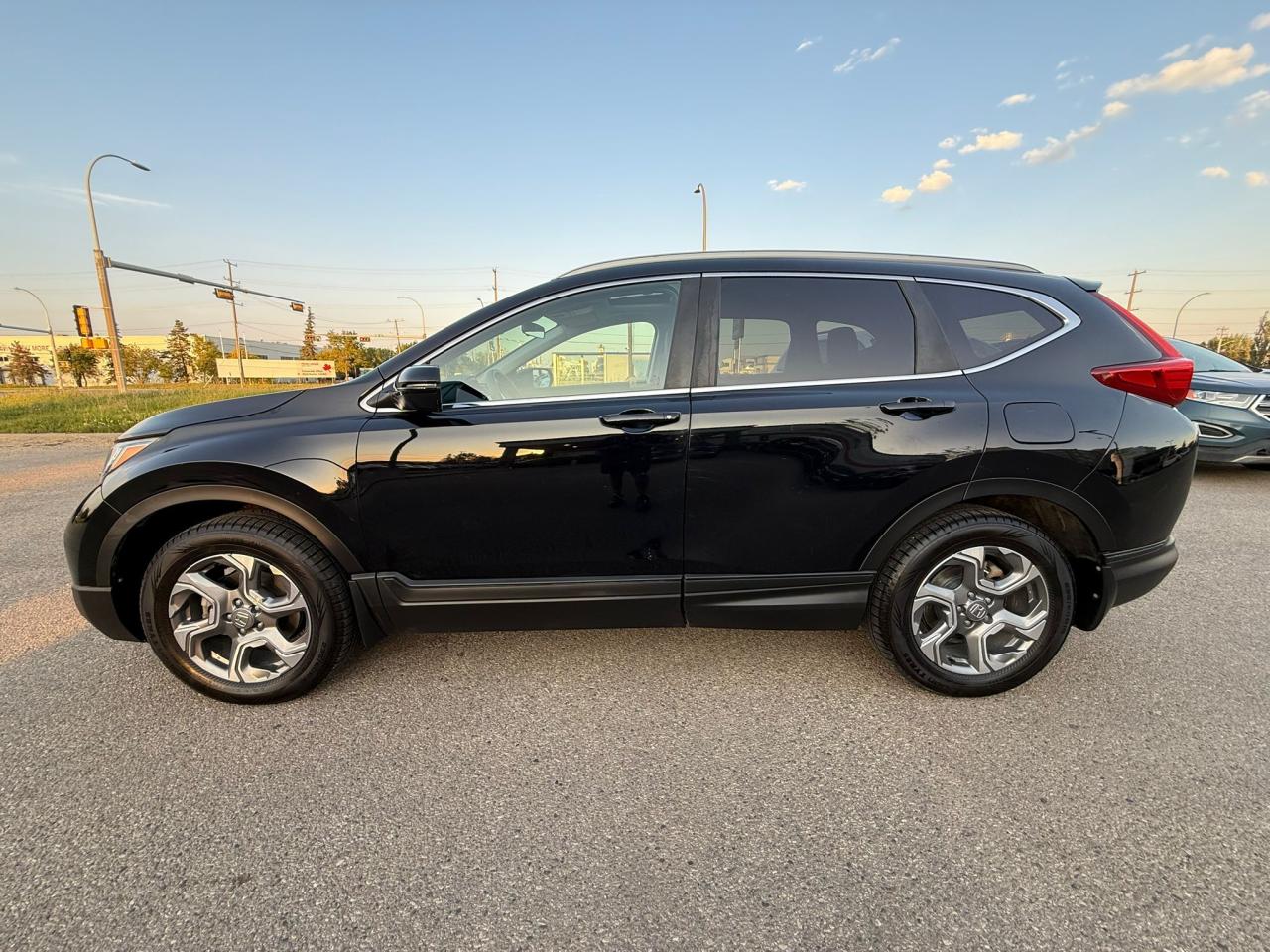 2017 Honda CR-V EX AWD | SUNROOF | ALL CREDIT ACCEPTED!! - Photo #4