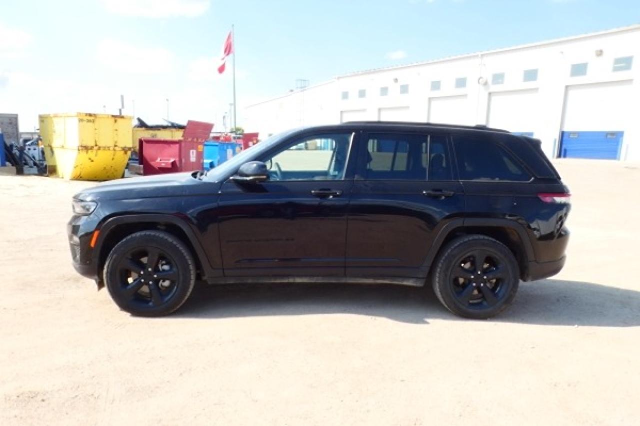 2023 Jeep Grand Cherokee Limited 4x4 w/H&C L, NAV, BUC