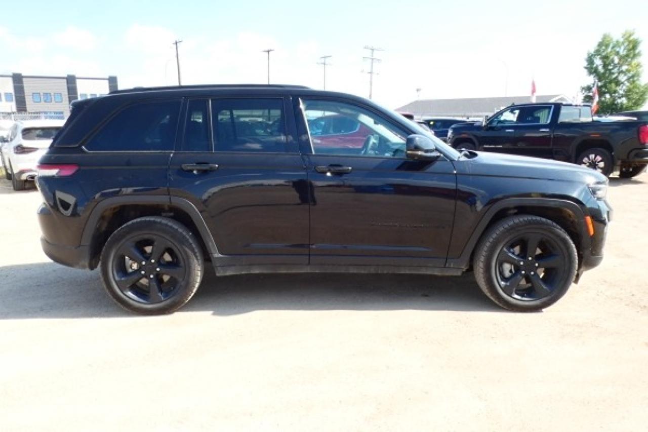 2023 Jeep Grand Cherokee Limited 4x4 w/H&C L, NAV, BUC - Photo #5