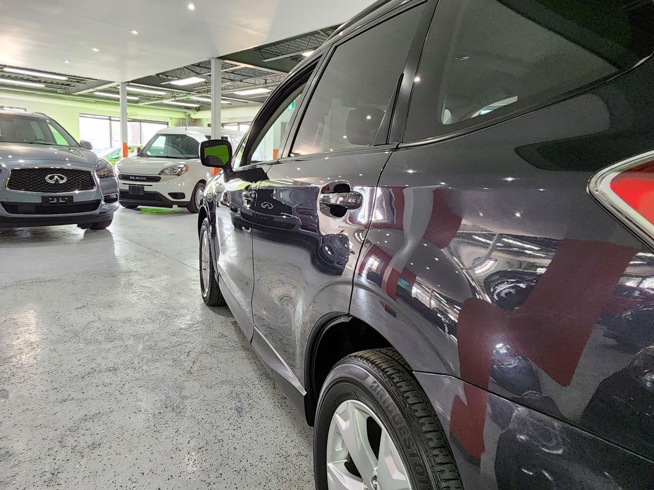 2014 Subaru Forester i Convenience - Photo #14