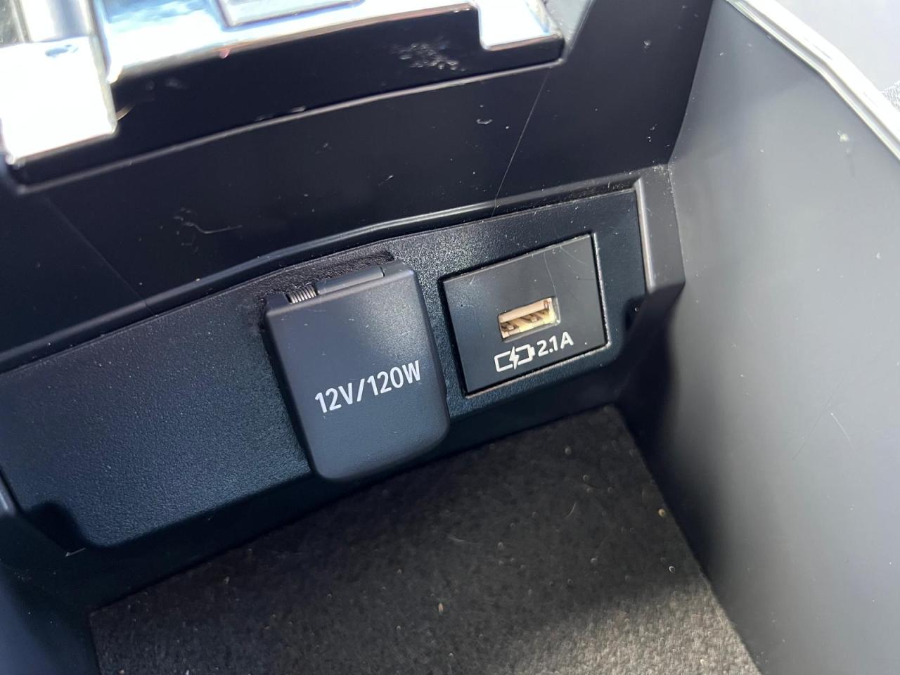 2020 Toyota Corolla LE No Accident Low Kms Camera Apple Carplay - Photo #37