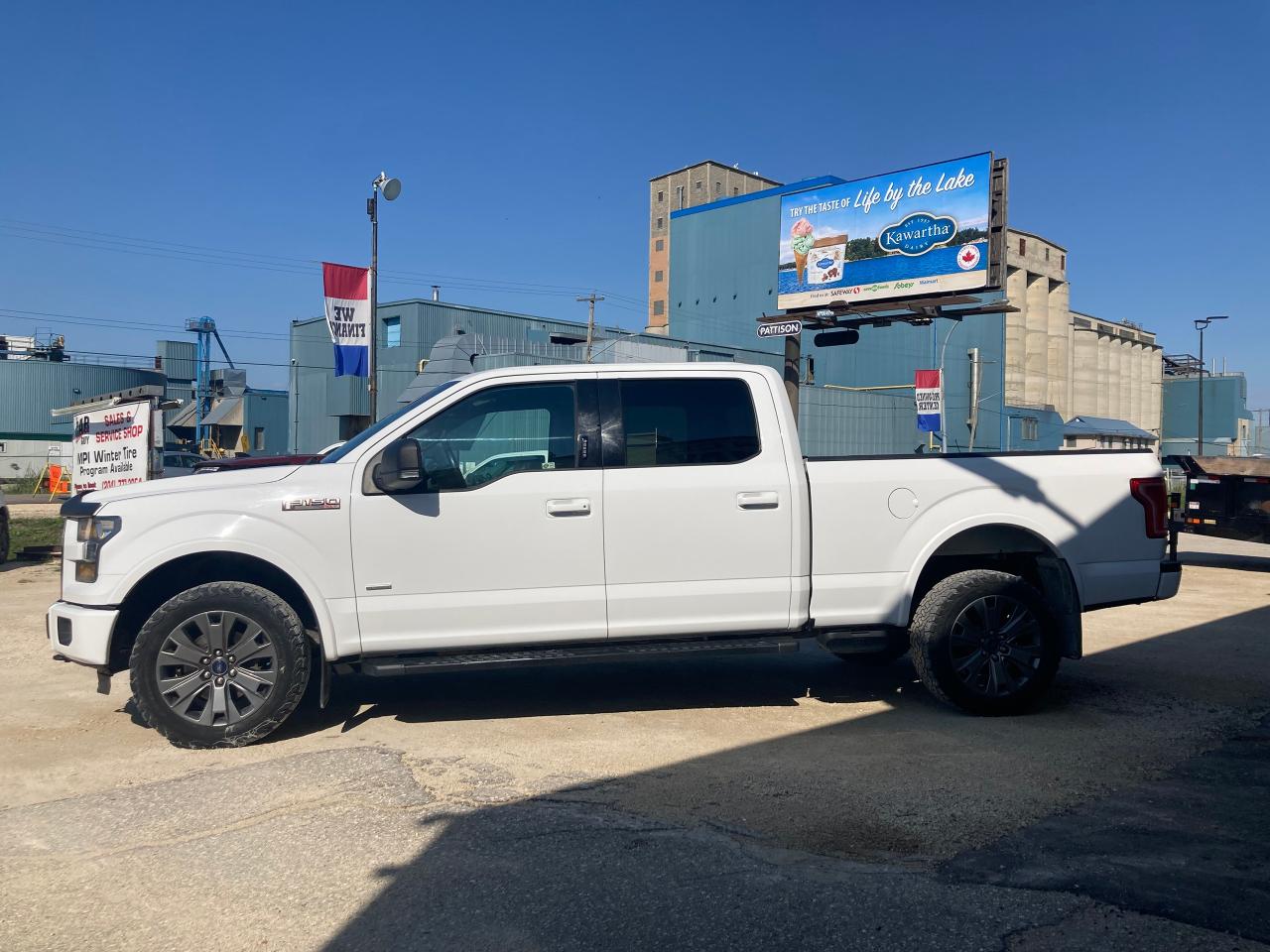 2016 Ford F-150 XLT -157" Box - Photo #3