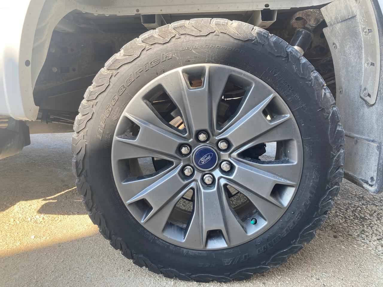 2016 Ford F-150 XLT -157" Box - Photo #19