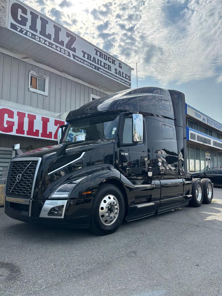 2024 Volvo VNL 760 - Photo #1