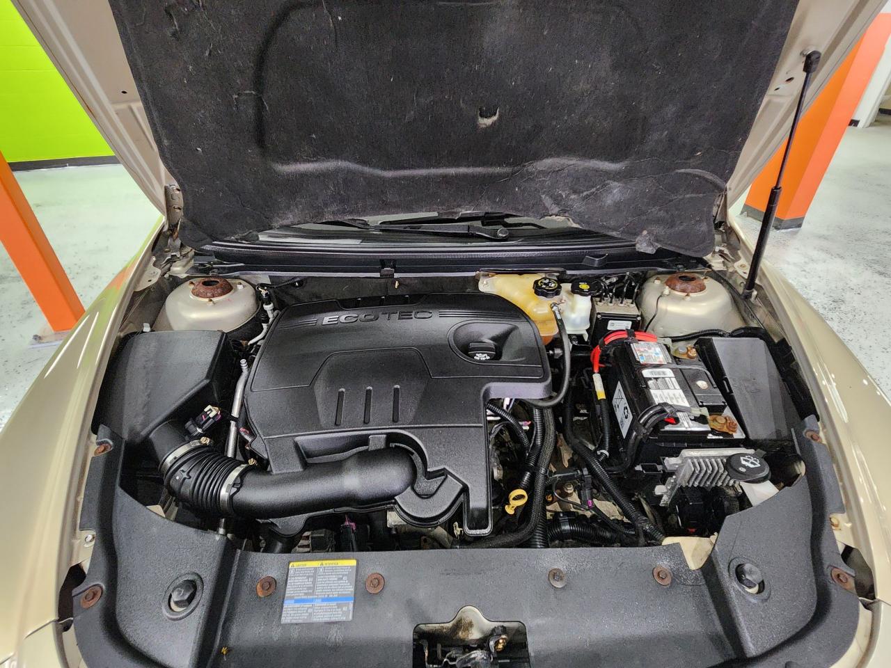 2012 Chevrolet Malibu LS Low KMS Good on Gas Ice Cold Air - Photo #32