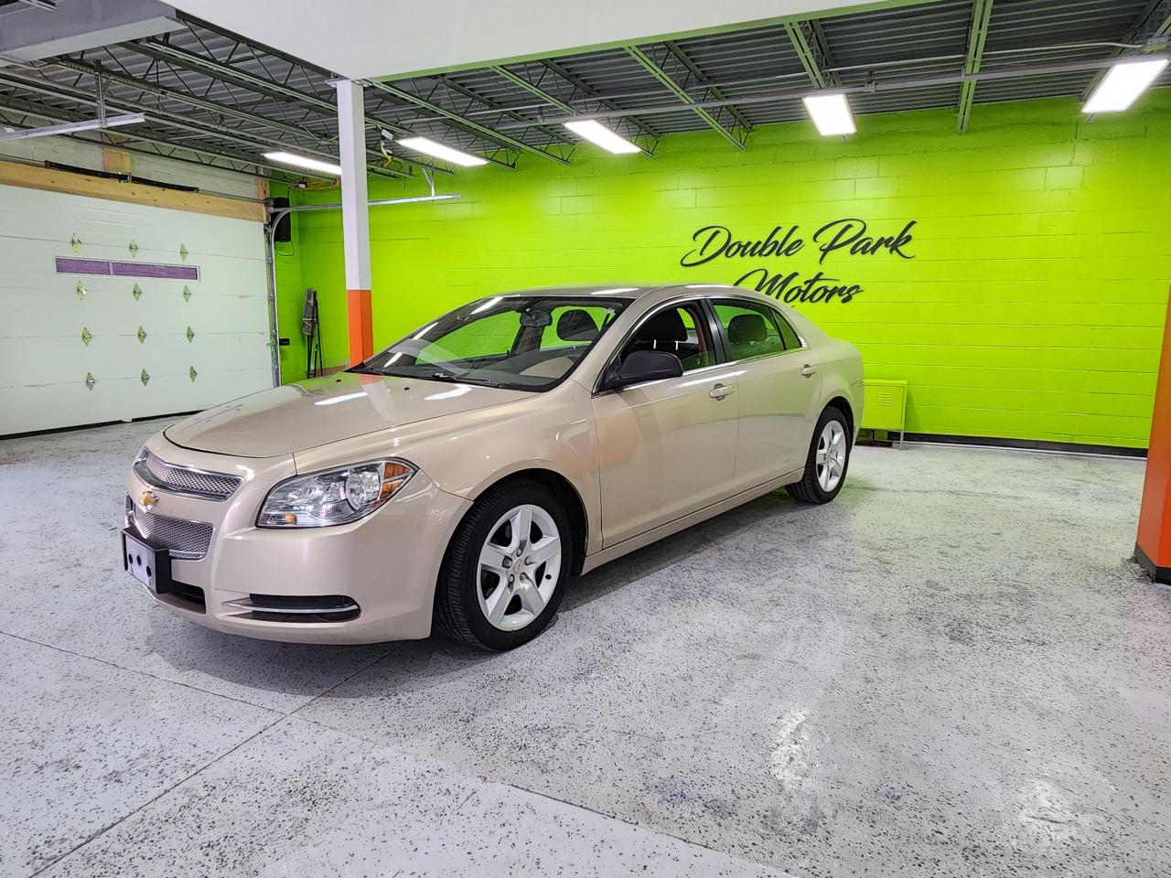 2012 Chevrolet Malibu LS Low KMS Good on Gas Ice Cold Air - Photo #12