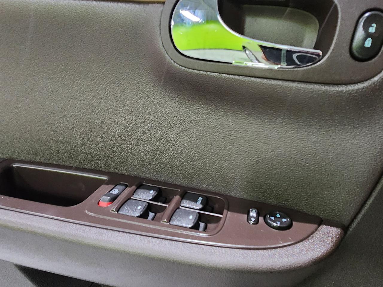 2012 Chevrolet Malibu LS Low KMS Good on Gas Ice Cold Air - Photo #22