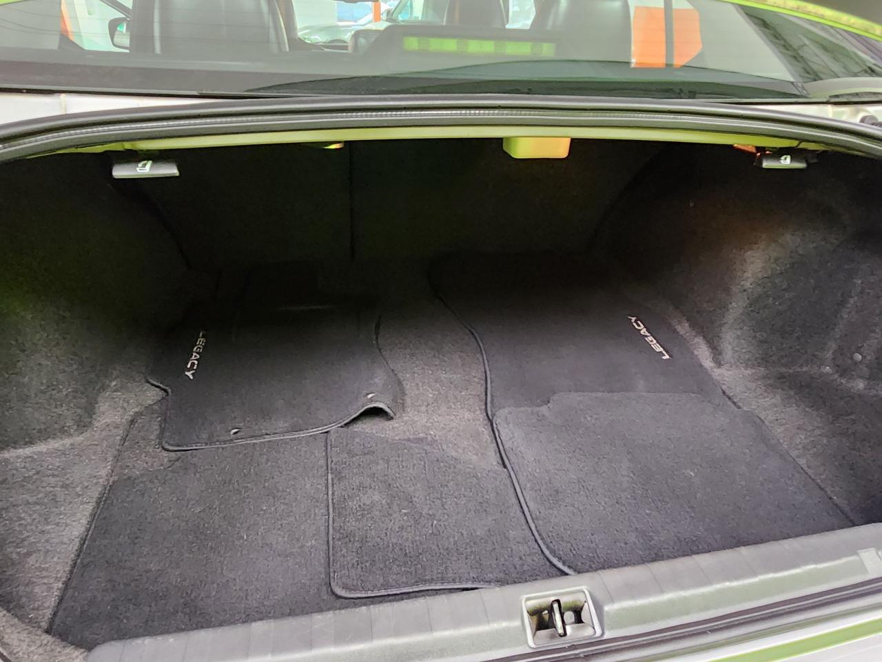2011 Subaru Legacy 3.6R w/Limited Pkg Sunroof Leather Heated Seats - Photo #22
