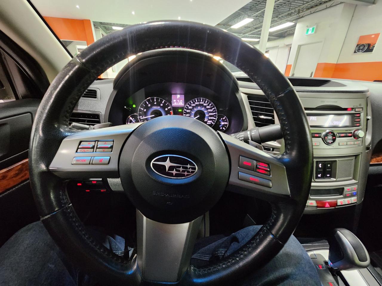 2011 Subaru Legacy 3.6R w/Limited Pkg Sunroof Leather Heated Seats - Photo #35