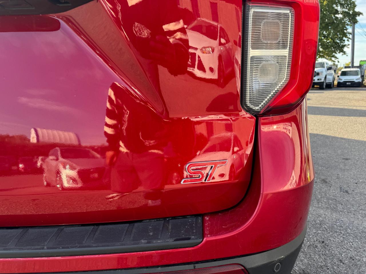 2020 Ford Explorer ST 4WD - Photo #6