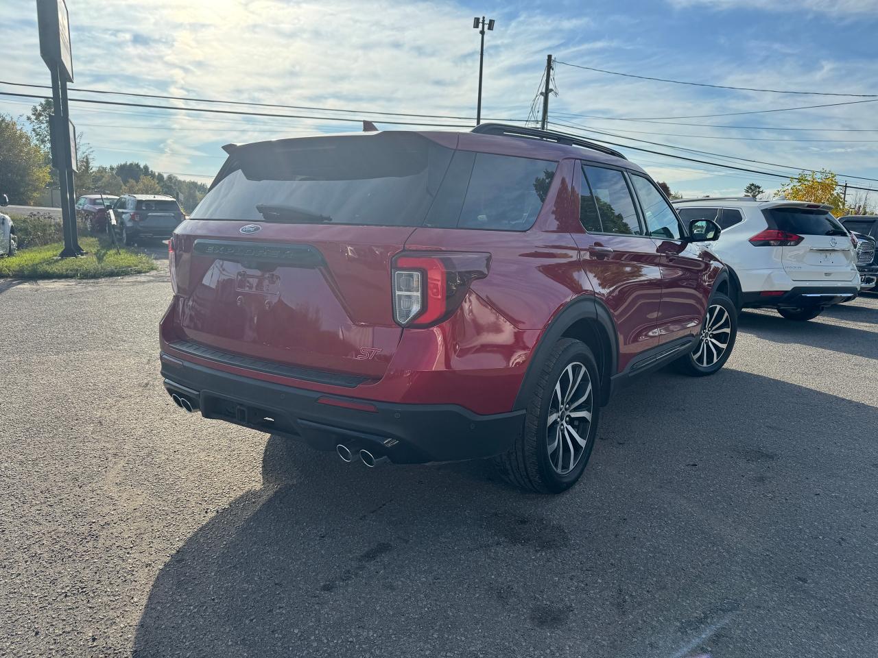 2020 Ford Explorer ST 4WD Photo3