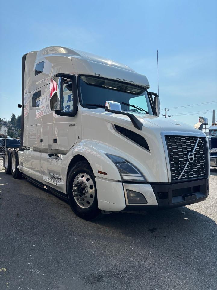 2022 Volvo VNL  - Photo #3
