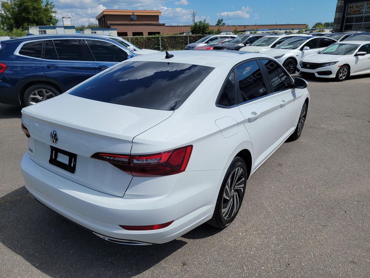 2021 Volkswagen Jetta Execline | LOADED | CLEAN Photo4