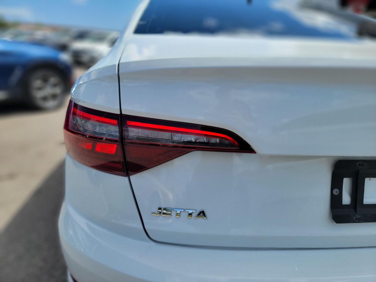 2021 Volkswagen Jetta Execline | LOADED | CLEAN - Photo #6