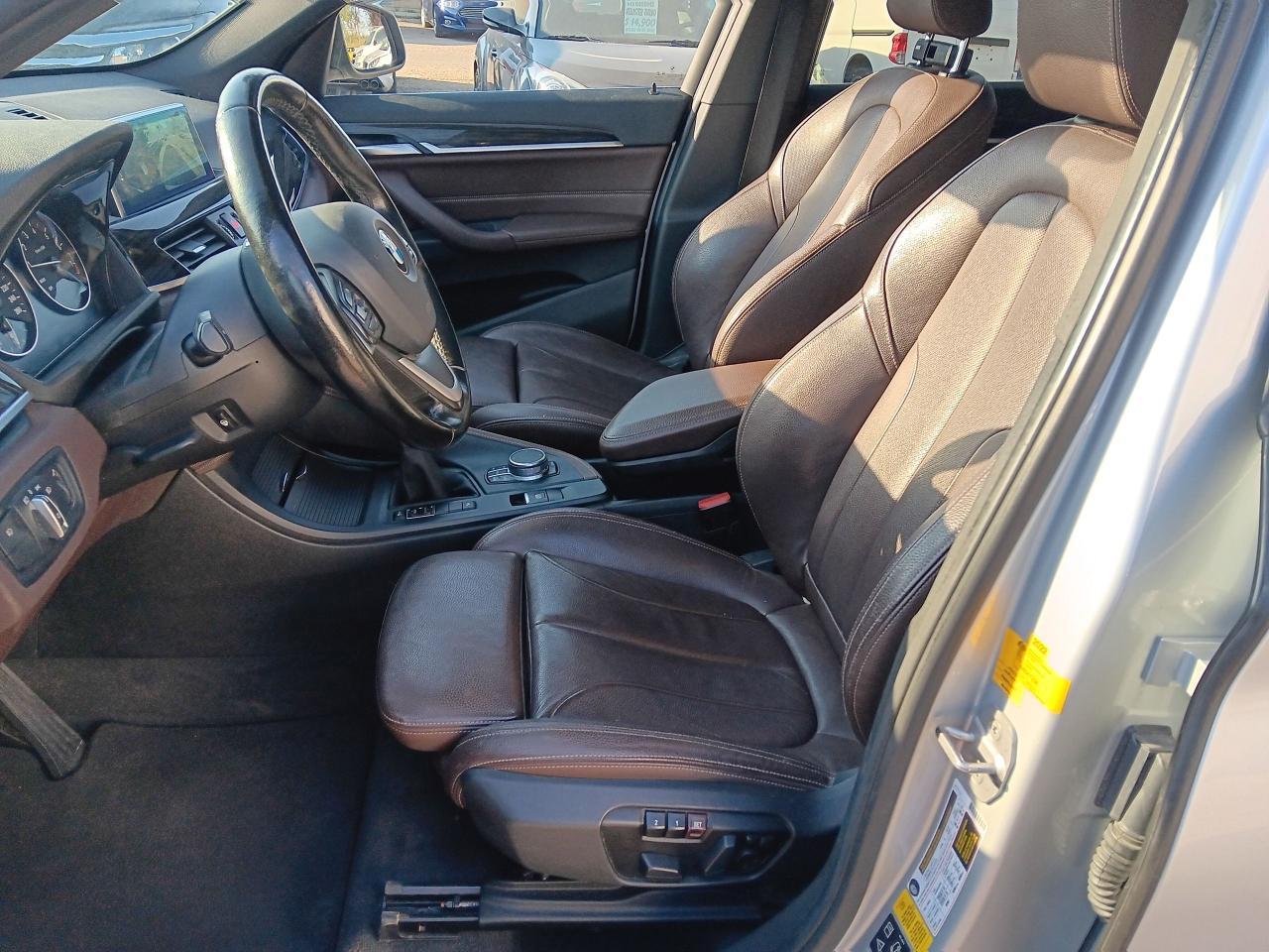 2018 BMW X1 xDrive28i Leather, HUD,Nav, Pano, BU Cam,Htd Seats - Photo #17