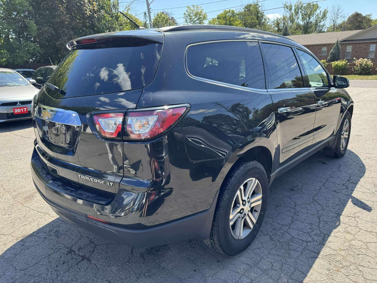 2015 Chevrolet Traverse LT - Photo #7