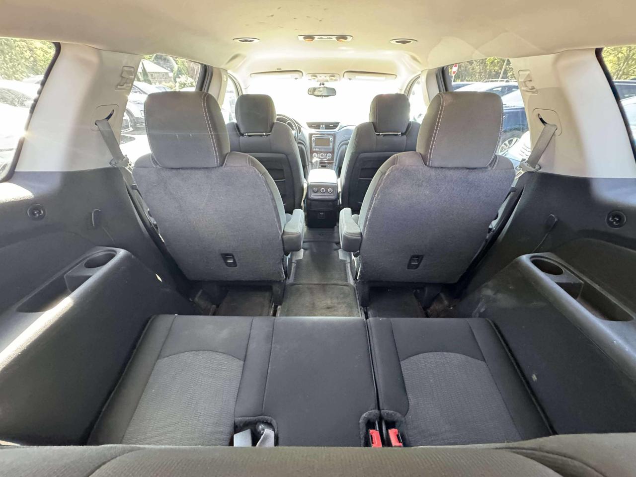 2015 Chevrolet Traverse LT - Photo #17