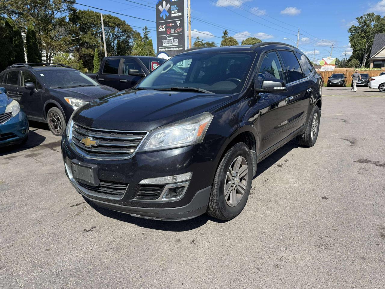2015 Chevrolet Traverse LT - Photo #3