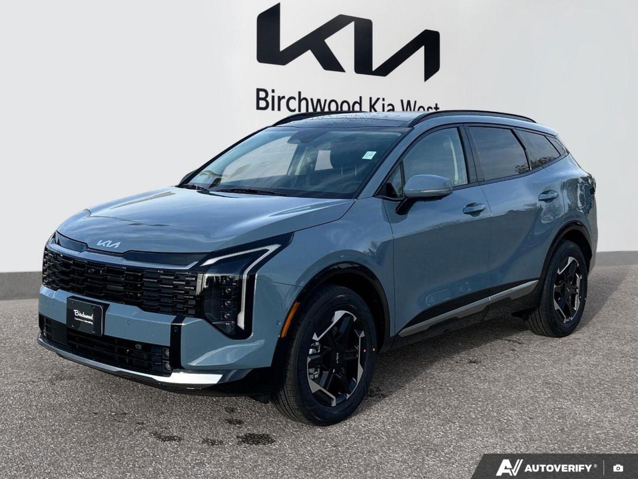 New 2026 Kia Sportage HEV SX In Stock! - Take Home Today! for sale in Winnipeg, MB