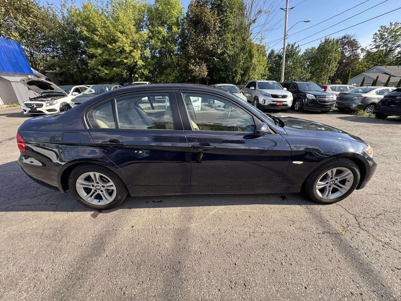 2008 BMW 3 Series 4dr Sdn 328xi AWD - Photo #11