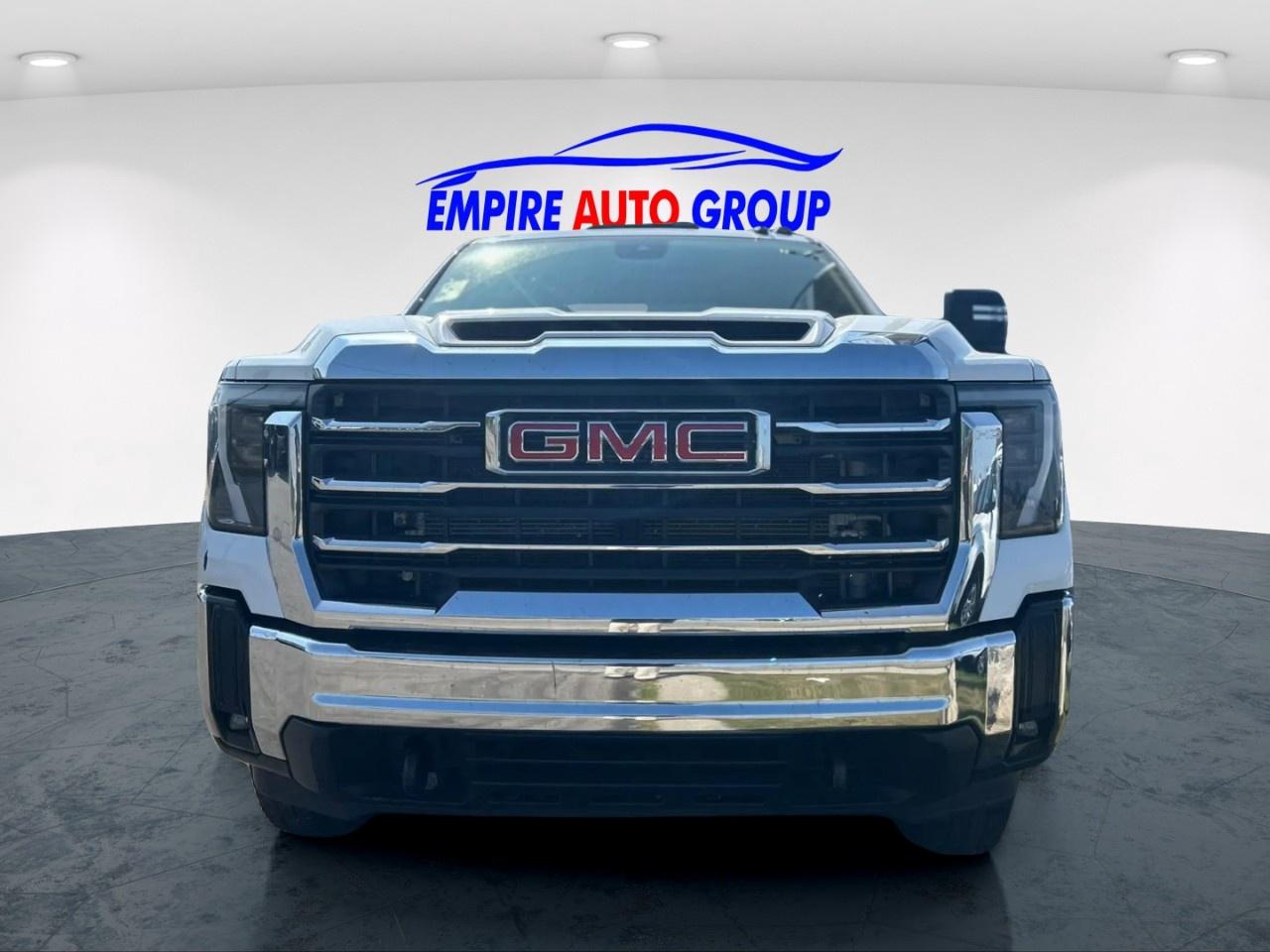 2024 GMC Sierra SLE Photo4