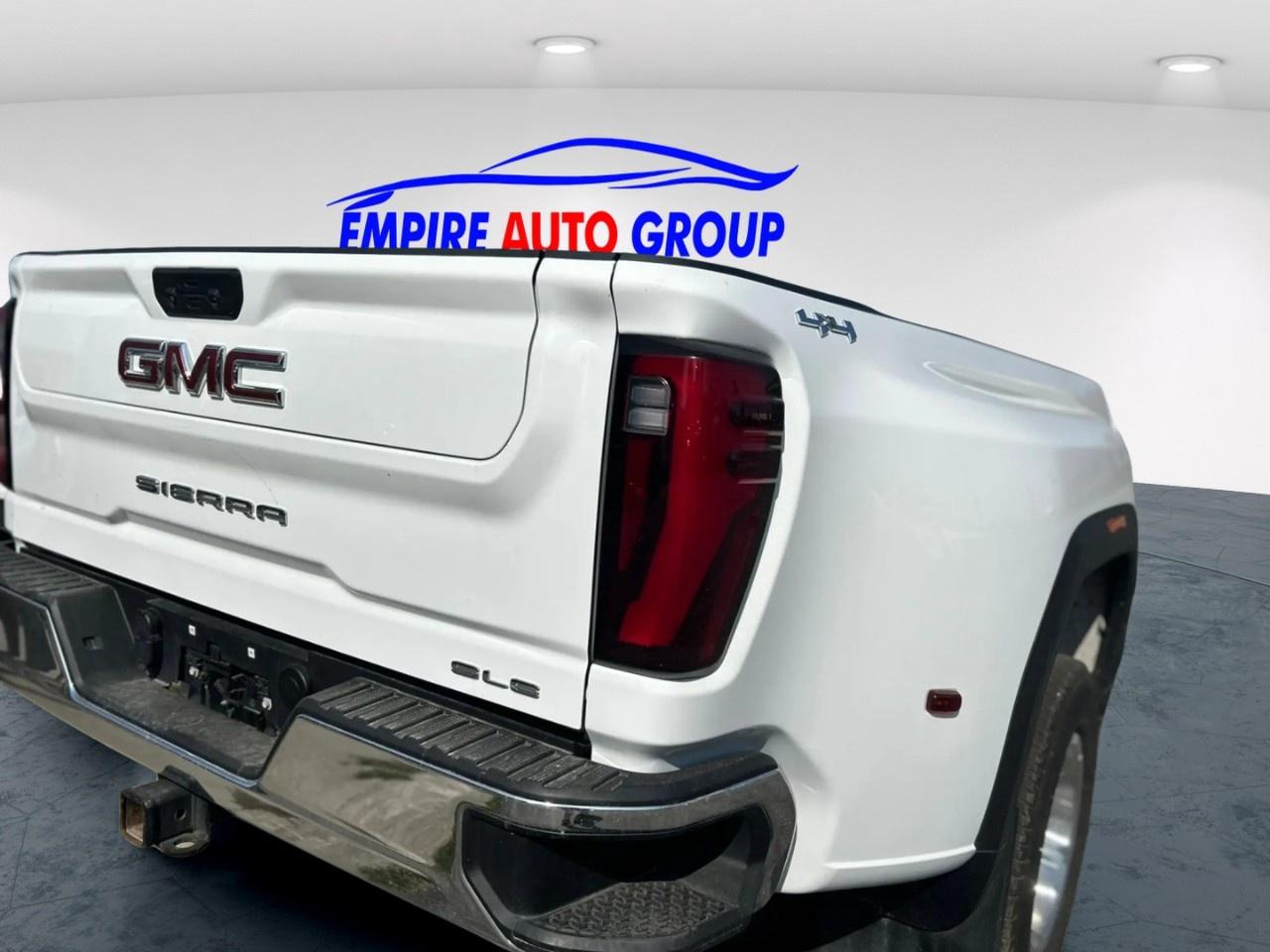 2024 GMC Sierra SLE Photo