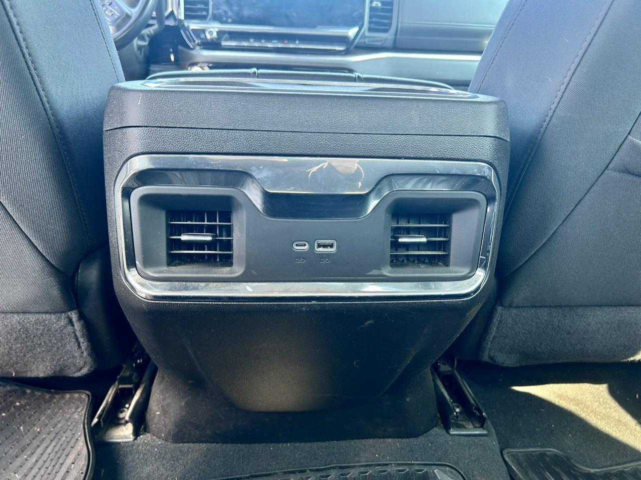 2024 GMC Sierra SLE Photo