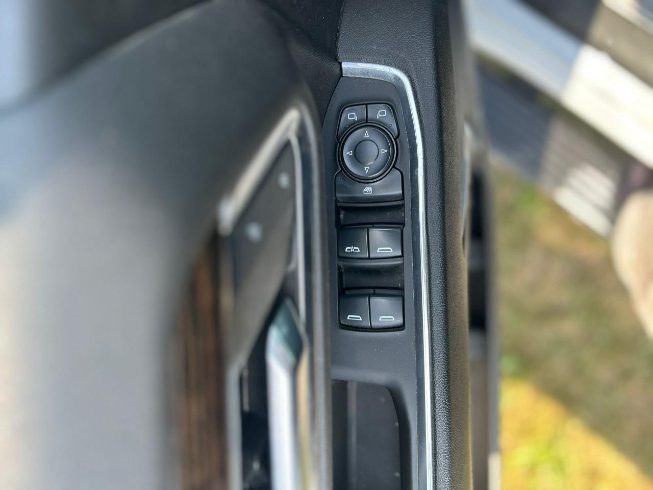 2024 GMC Sierra SLE Photo