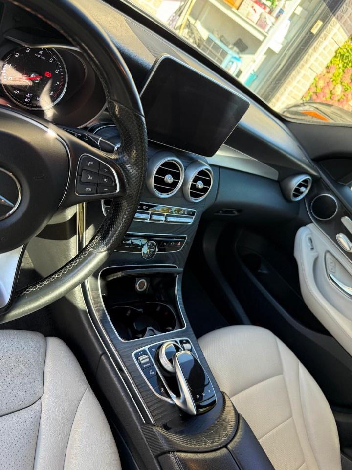 2016 Mercedes-Benz C-Class C300 Photo
