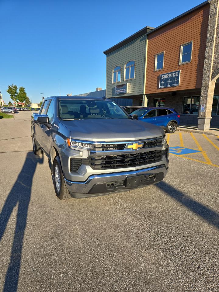 2025 Chevrolet Silverado 1500 LT Photo