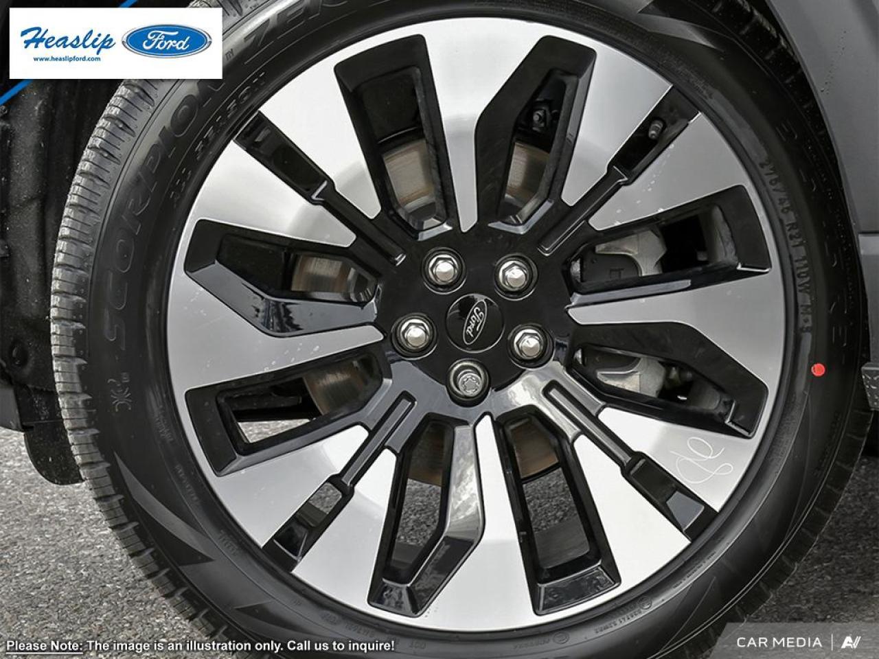 2025 Ford Explorer Platinum Photo5