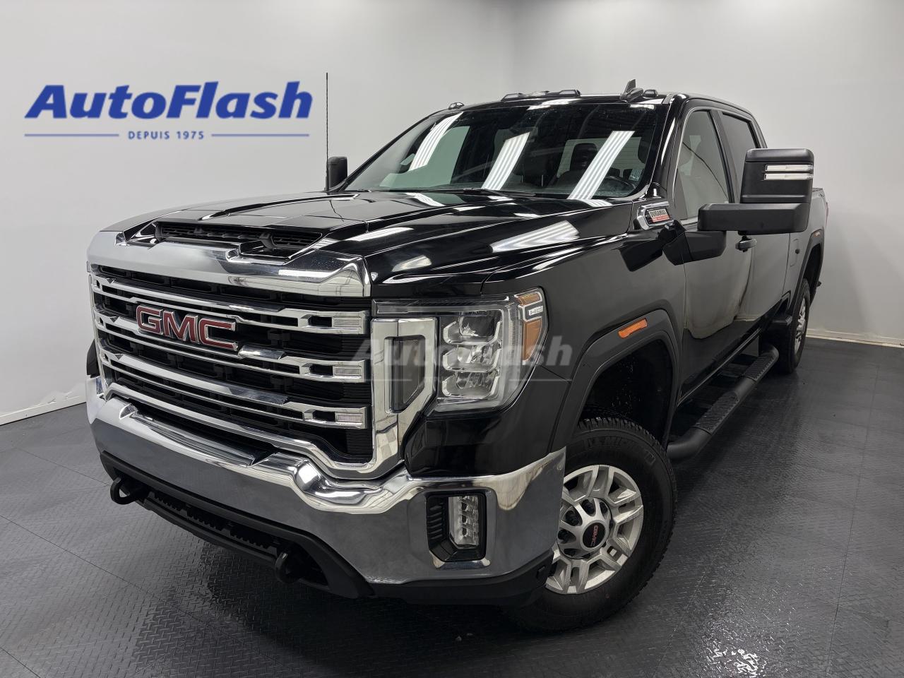 +Apple Carplay 
+Android Auto
+Attache remorque / Trailer hitch
+Bluetooth 
+Cam&eacute;ra de recul / Backup camera 
+Commandes de radio au volant / Steering wheel audio controls
+D&eacute;marrage &agrave; bouton / Push button start
+R&eacute;gulateur de vitesse  / Cruise control 
+Si&egrave;ges chauffants / Heated seats 
+Volant chauffant / Heated Steering wheel
+Entr&eacute;e sans cl&eacute;s/Keyless entry					
+V&eacute;rifi&eacute; par Carfax / Carfax verified
+Kilom&eacute;trage certifi&eacute; / Certified kilometers
+Historique dentretien / Maintenance history
+Protection m&eacute;canique disponible / Mechanical protection available
+Un seul propri&eacute;taire / One owner


Visitez notre page Google pour voir tous les commentaires positifs que nos clients nous laissent.
 
Financement rapide et facile, 1ere, 2e et 3e chances au cr&eacute;dit, approbation en 30 minutes, taux dacceptation tr&egrave;s &eacute;lev&eacute;. 

Essayez notre demande de cr&eacute;dit s&eacute;curis&eacute; en ligne, sans obligation! 

Nous sommes les sp&eacute;cialistes des autos, fourgonnettes, VUS, 4x4, et les camions l&eacute;gers jusqu&agrave; une tonne. 

*Seulement le nettoyage de base du v&eacute;hicule, fait par un sous-traitant, est inclus. Pour un perfectionnement de lesth&eacute;tique int&eacute;rieur/ext&eacute;rieur, dont une d&eacute;contamination de la peinture, des retouches de peinture, faites par nos experts en esth&eacute;tique, une somme de 249$ sera ajout&eacute;e &agrave; votre facture. Aussi disponible, loption dimmatriculer la voiture sur place, qui vous permet d&eacute;pargner du temps et le co&ucirc;t de 25$ du transit temporaire.

*AutoFlash se r&eacute;serve le droit de refuser un paiement en comptant. 

*************

Since 1975 AutoFlash has offered the best price-quality and excellent service. 

Visit our Google page to read all the nice things our clients have to say about us.

We have financing for all credit situations. 1st 2nd 3rd chance credit with an excellent approval rate!

Try our secured online credit application any time, with no obligation! 

We specialize in all brands, makes and models. Whether you need a car, truck, SUV or minivan, we can help you.

And if we dont have it, well find it for you!

*Only the basic cleaning of the vehicle, done by a subcontractor, is included in the advertised price. For a complete interior/exterior detailing, done by our esthetic specialists, which includes a complete paint decontamination and paint touch-ups if needed, an amount of 249$ will be added to your invoice. Also available, in-house licensing, which allows you to save the $25 for a temporary Transit.

*AutoFlash reserves the right to refuse a cash payment.