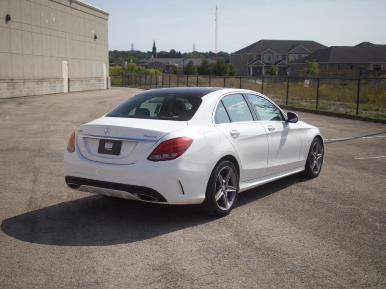 2017 Mercedes-Benz C-Class C 300 4MATIC®  **BLIND SPOT - MEMORY SEAT** Photo4