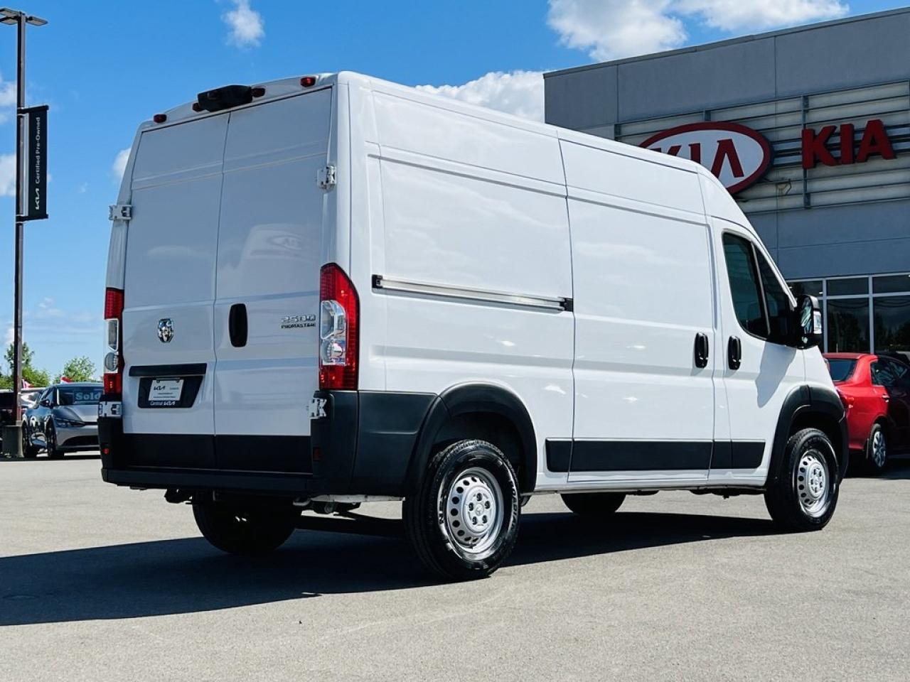 2025 RAM Cargo Van ProMaster TRADESMAN Photo2