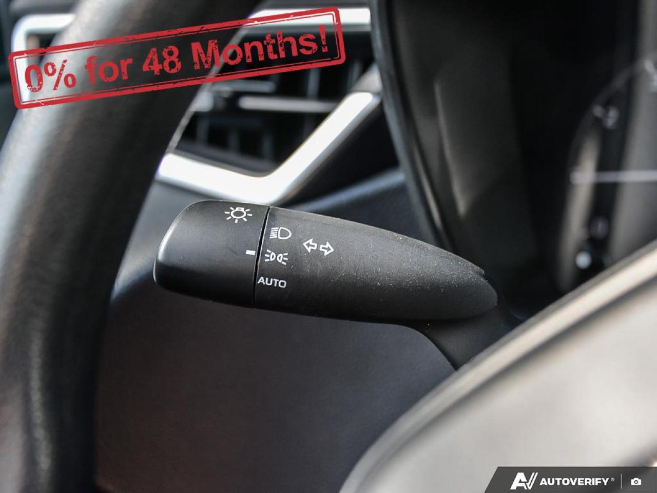 2023 Toyota Corolla LE Photo